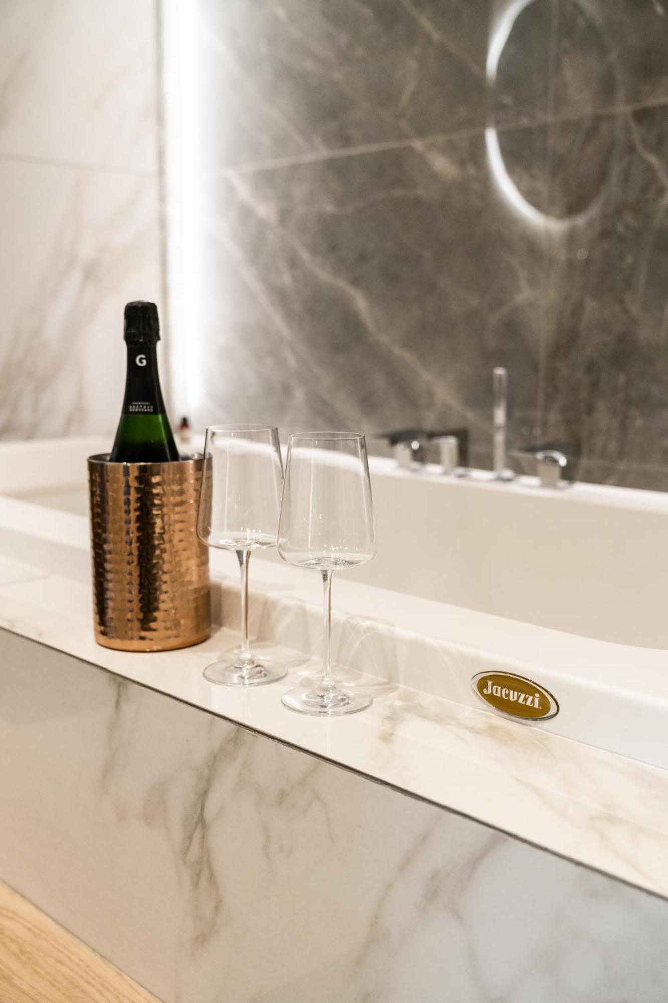 Anna Teresa Luxury Bed and Breakfast Πίζα Εξωτερικό φωτογραφία